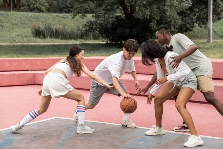 Lesson Plan On Basic skills In Basketball – Passing & Bouncing (Basic 2)